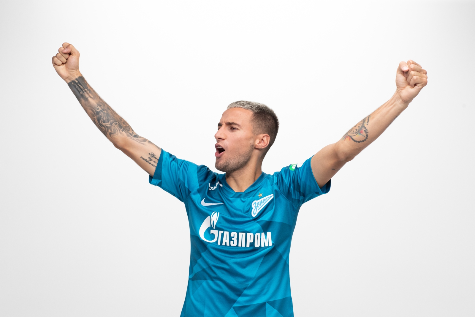 Фотосессия футболистов и тренеров основного состава ФК «Зенит» сезона 2019/20