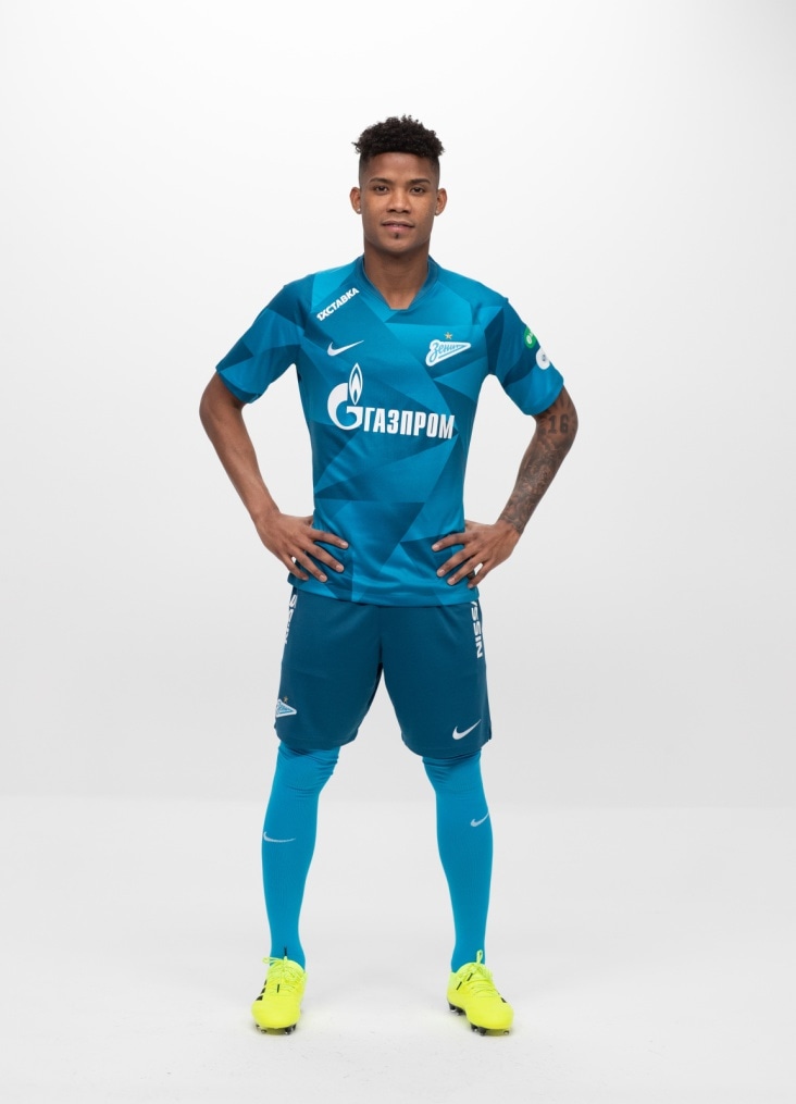 Фотосессия футболистов и тренеров основного состава ФК «Зенит» сезона 2019/20