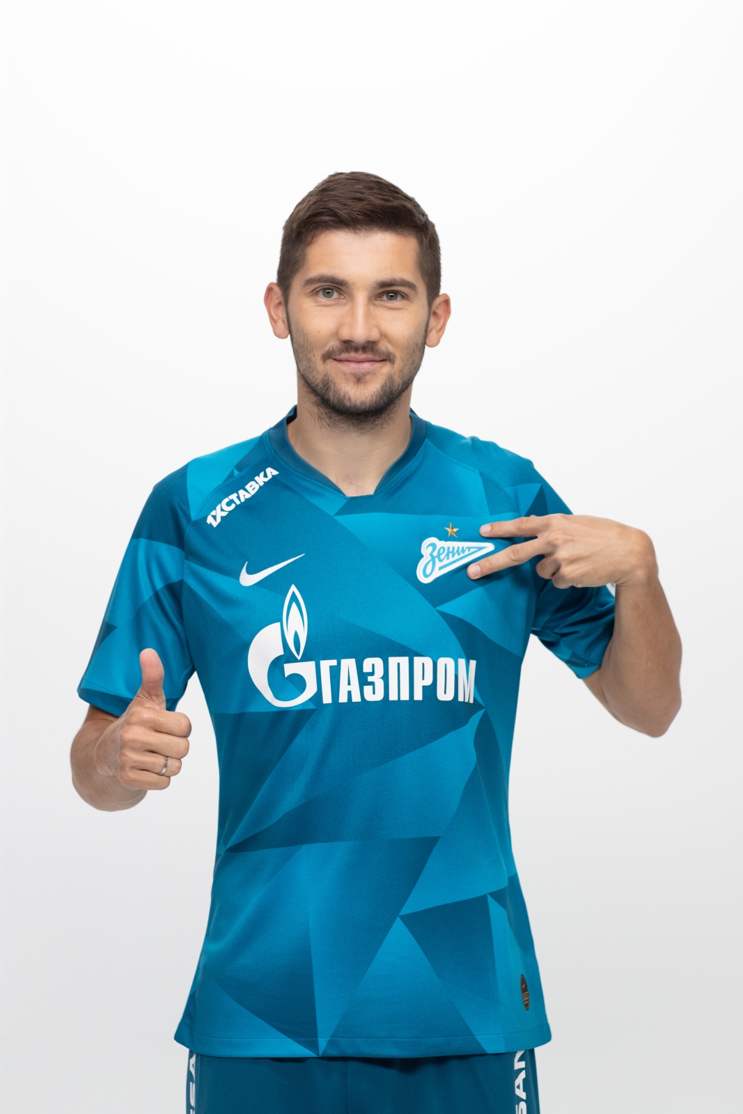 Фотосессия футболистов и тренеров основного состава ФК «Зенит» сезона 2019/20