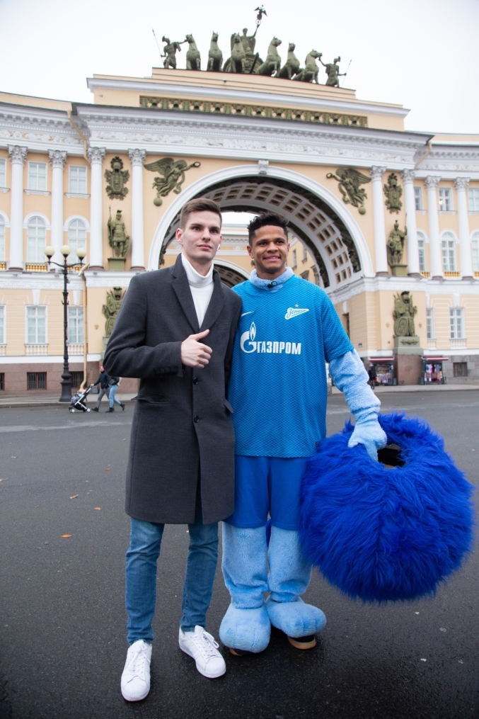 «Давай-давай»: Дуглас Сантос стал Синегривым львом