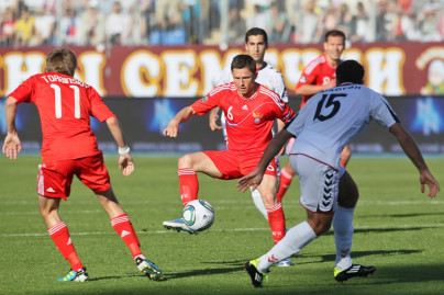 чемпионата Европы по футболу 2012 года Россия — Армения