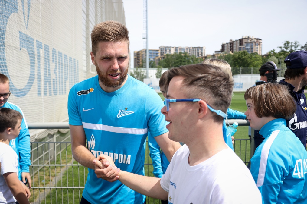 Команда «47 в игре» посетила тренировку «Зенита»