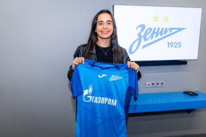 Подписание контрактов с новыми игроками ЖФК «Зенит»