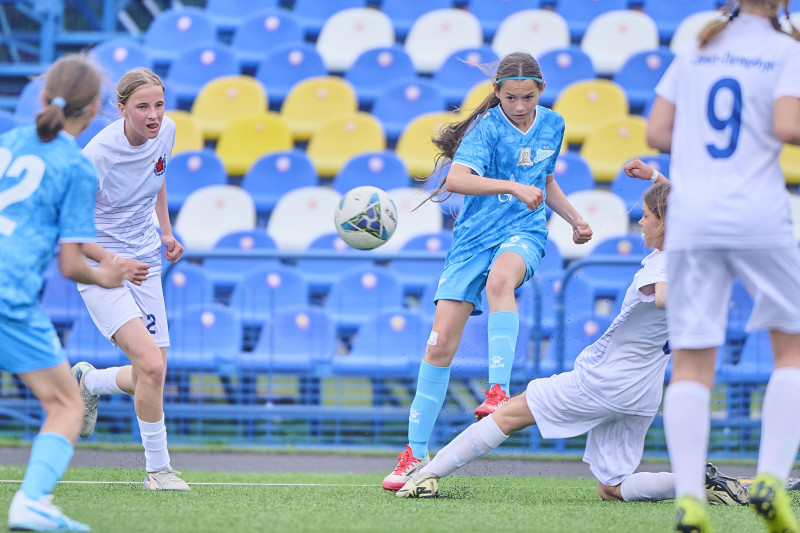 ЮФЛ-девочки, 3 тур, «Зенит» U-14 — СШОР-2 Невского района «Кристалл» U-14