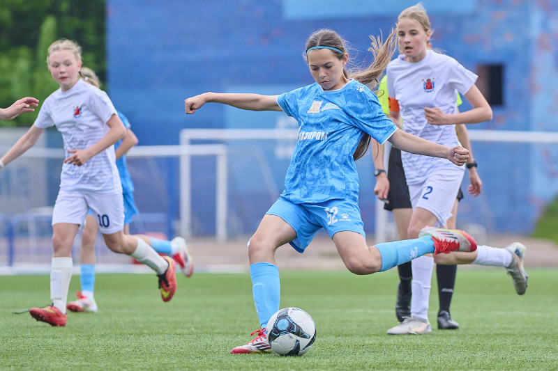 ЮФЛ-девочки, 3 тур, «Зенит» U-14 — СШОР-2 Невского района «Кристалл» U-14